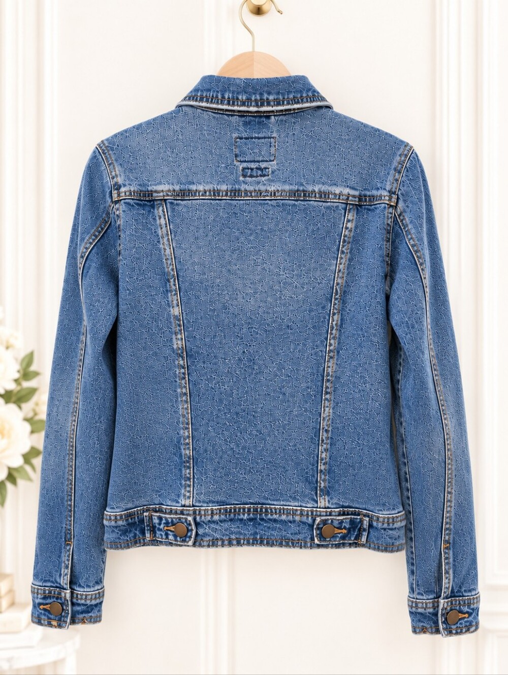 Universal Thread Blue Denim Trucker Jacket Stretch Cotton | Size Small - Picture 6 of 9